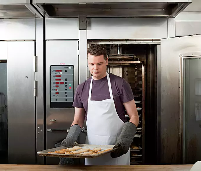Why Milford, MA Kitchens Trust Milford Appliance Pro for Commercial Oven Repair?