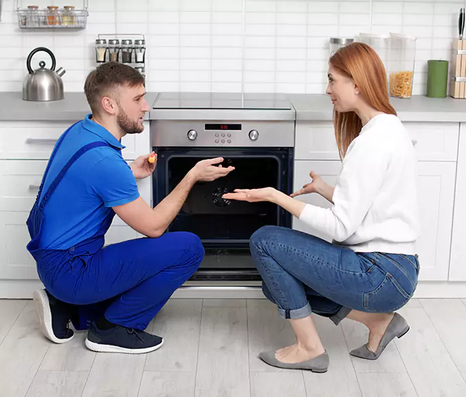 Why Milford Kitchens Trust on Milford Appliance Pro for Every Oven Fix?